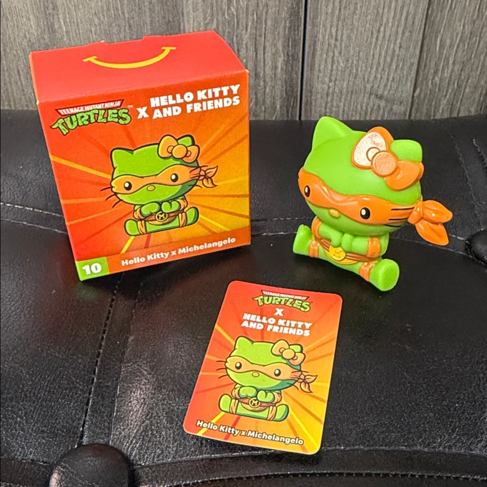 Hello Kitty Ninja Turtle Hello Kitty x Michelangelo #10 McDonalds Happy Meal
